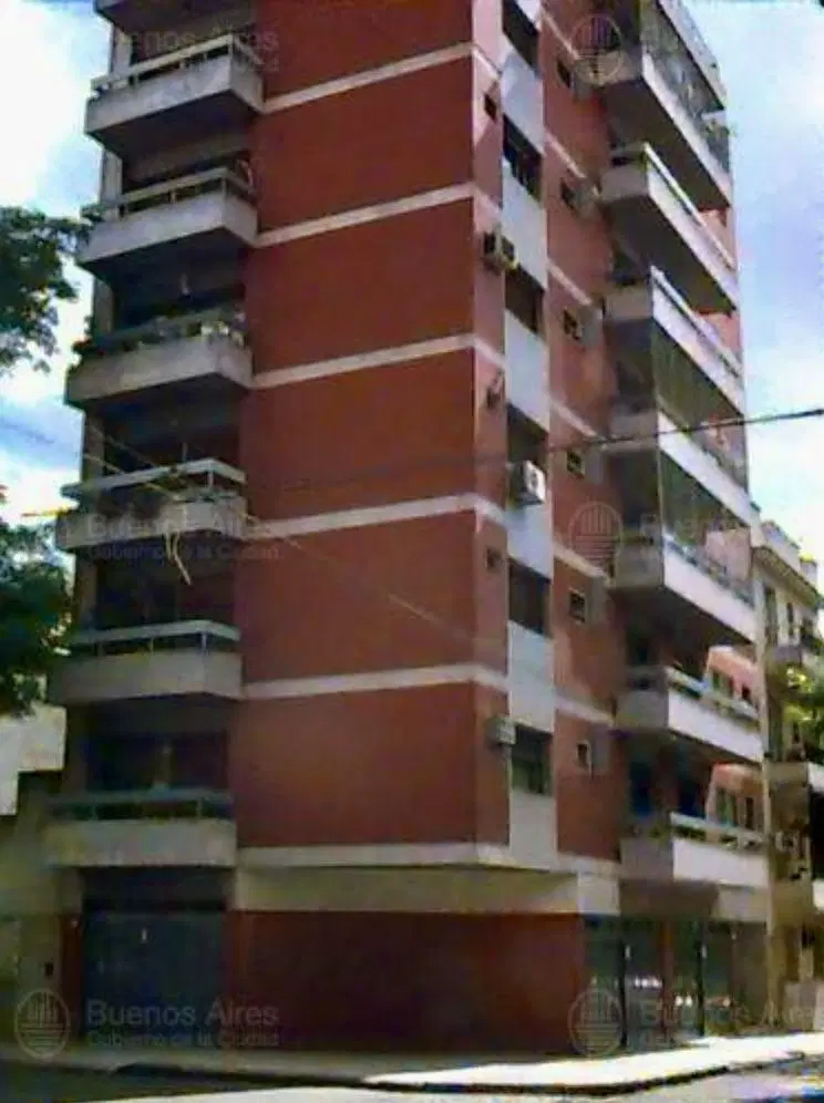 Almagro Piso de 4 ambientes con dependencia 1