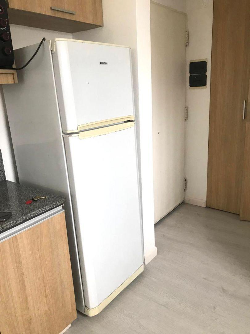 Foto de VENTA de departamento Flores Monoambiente al frente, imagen 3