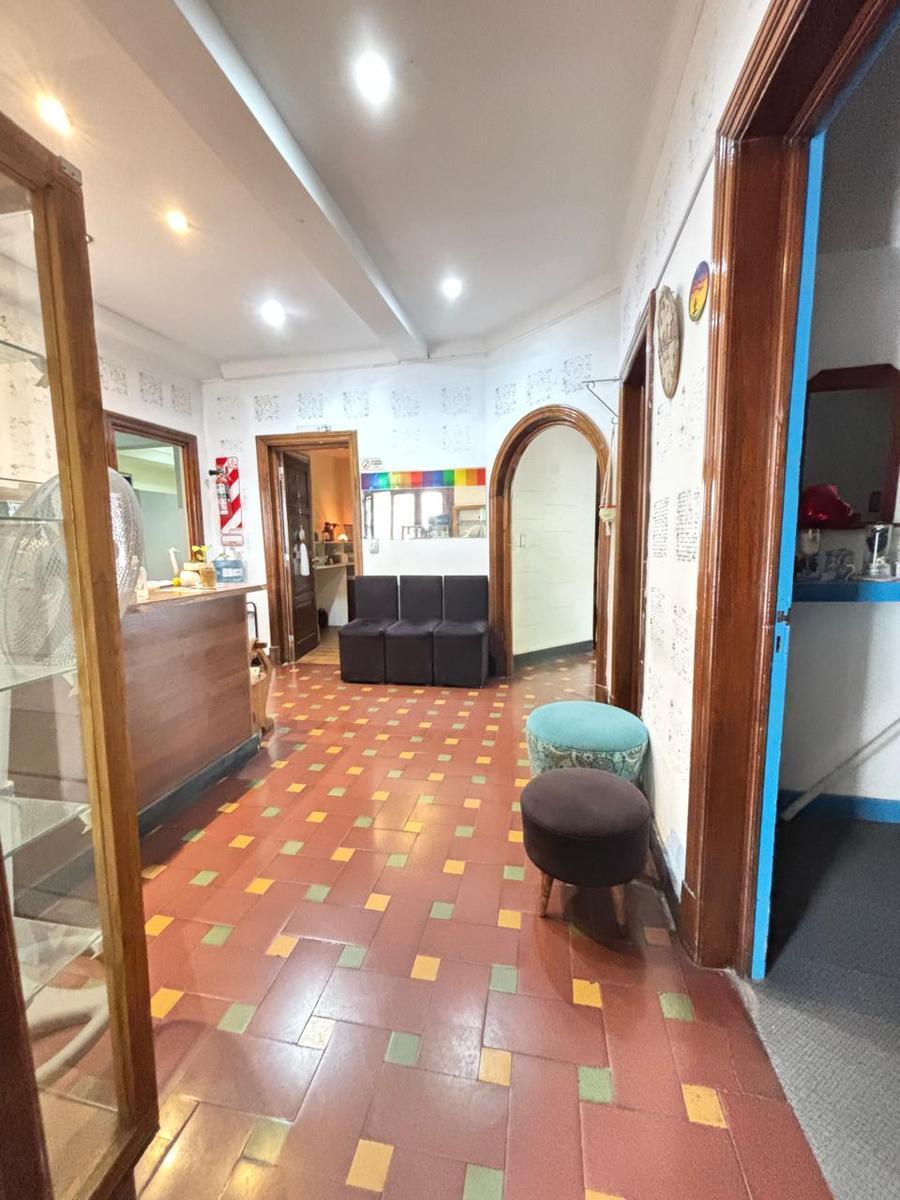 Local en Planta Alta en Venta en El Centro 3