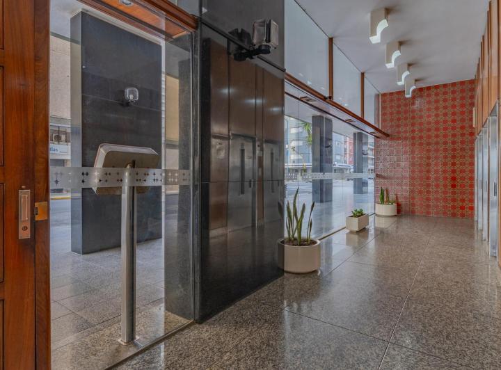 Foto de Venta departamento de 2 ambientes con cochera, imagen 4