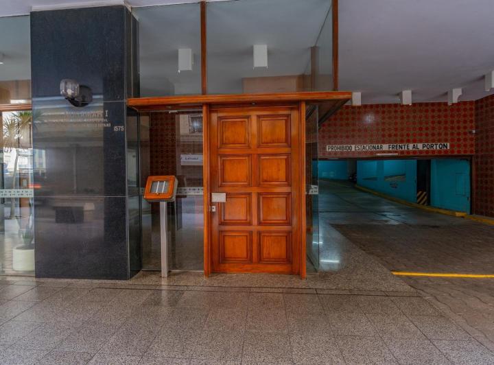 Foto de Venta departamento de 2 ambientes con cochera, imagen 3