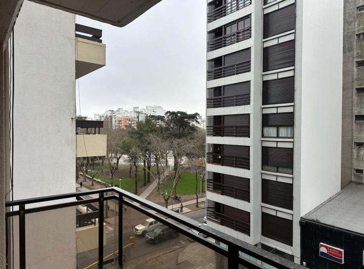 Departamento 3 ambientes en alquiler en Plaza Mitre 2