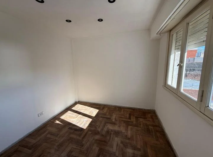 Departamento 3 ambientes en alquiler en Chauvin 5