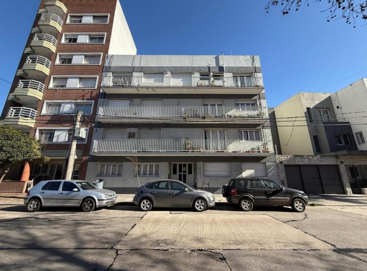 Departamento 3 ambientes en alquiler en Chauvin 1