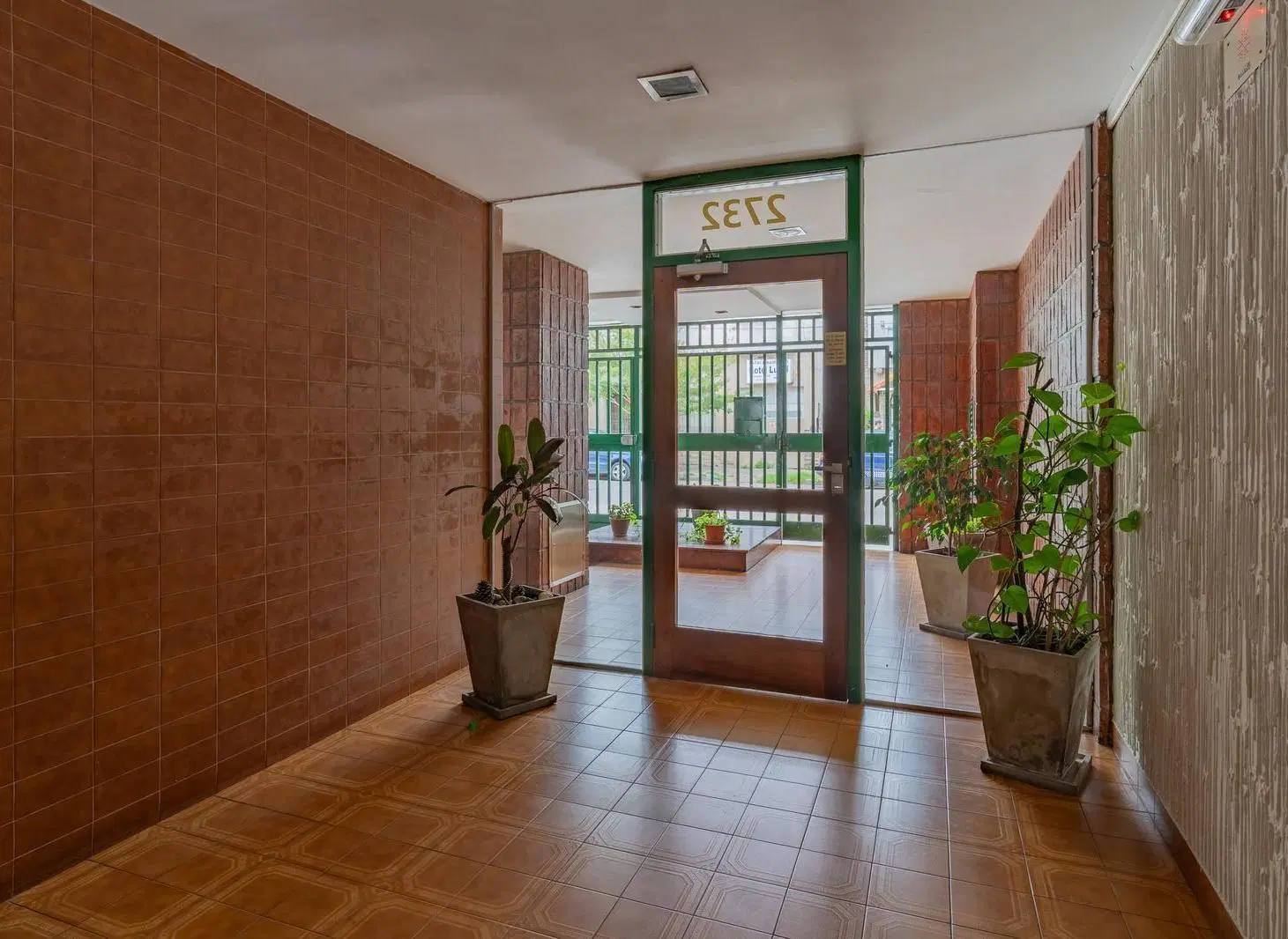 Venta semipiso de 3 ambientes con cochera 3