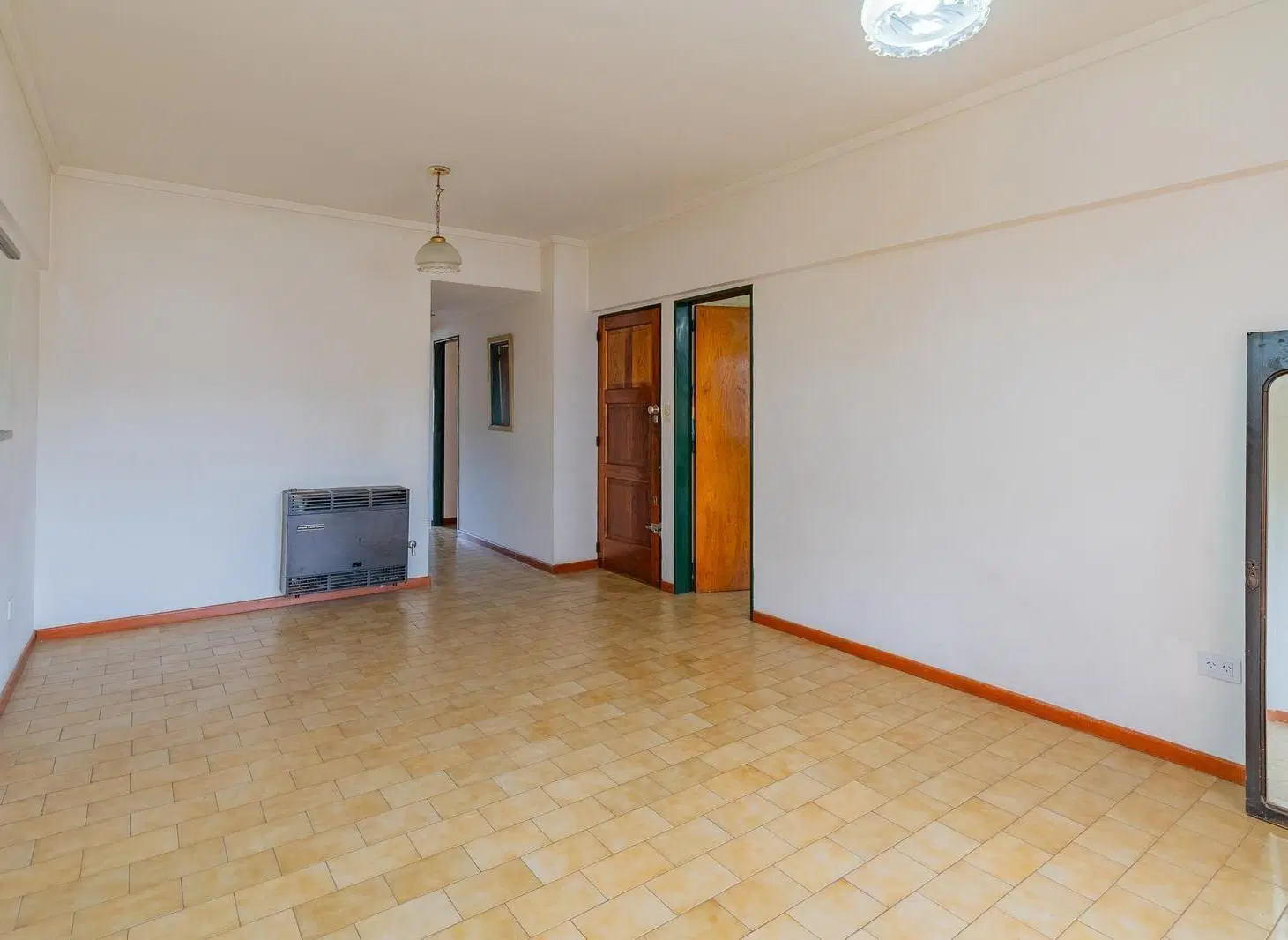 Venta semipiso de 3 ambientes con cochera 5