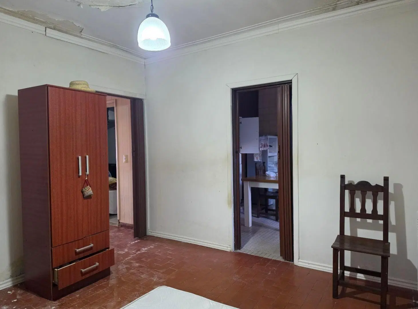 Casa en PH de 4 ambientes con patio y garaje en Chauvin 5