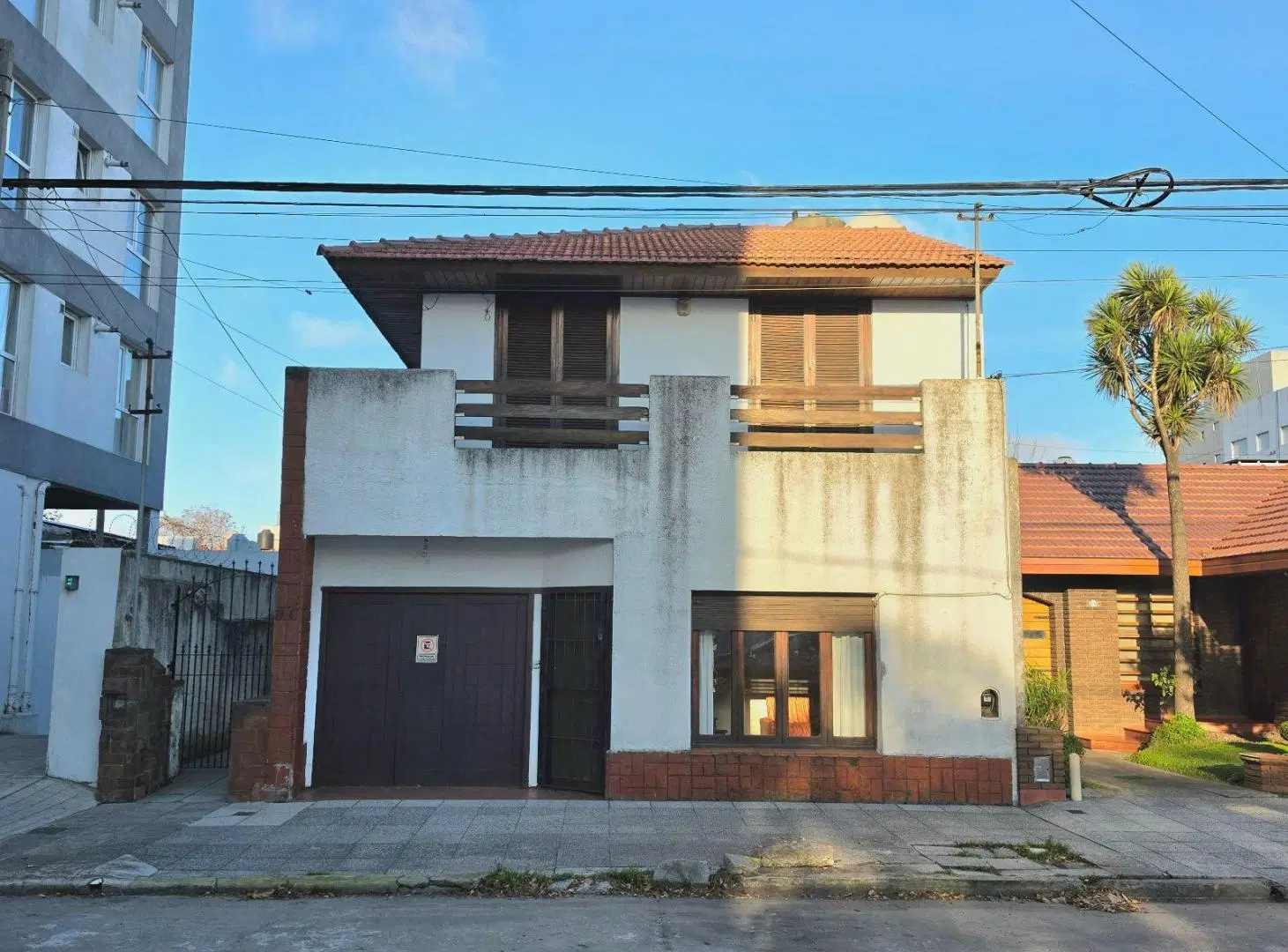 Casa en PH de 4 ambientes con patio y garaje en Chauvin 1