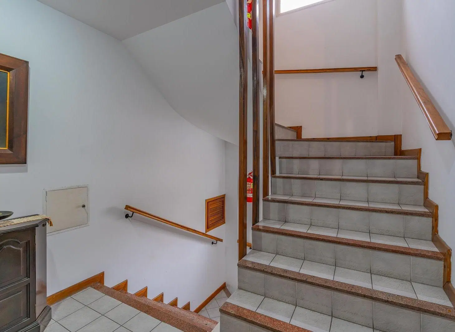 Venta piso de 4 ambientes con cochera en Plaza Mitre 1