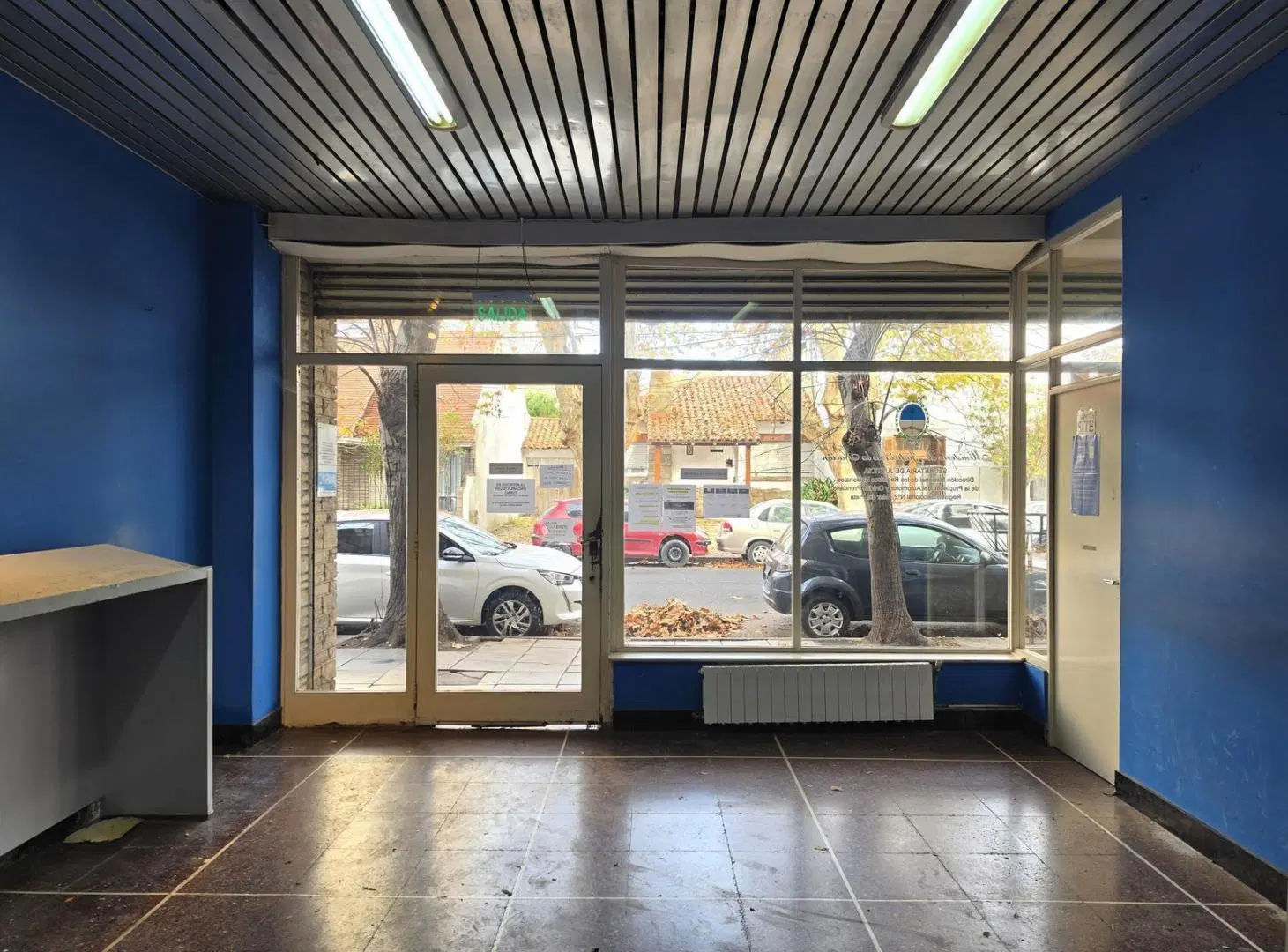 Local en alquiler de 225 m2 en Rawson y Catamarca 3