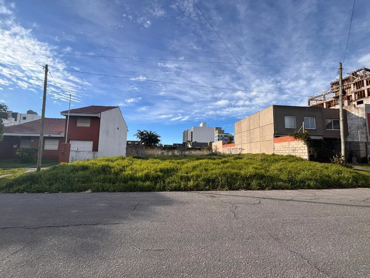 Excelente lote en venta 50 metros de la costa 3