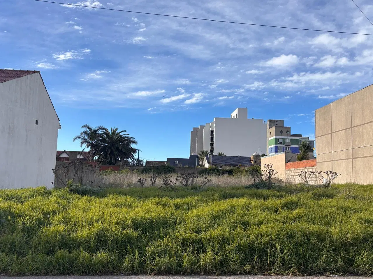 Excelente lote en venta 50 metros de la costa 4