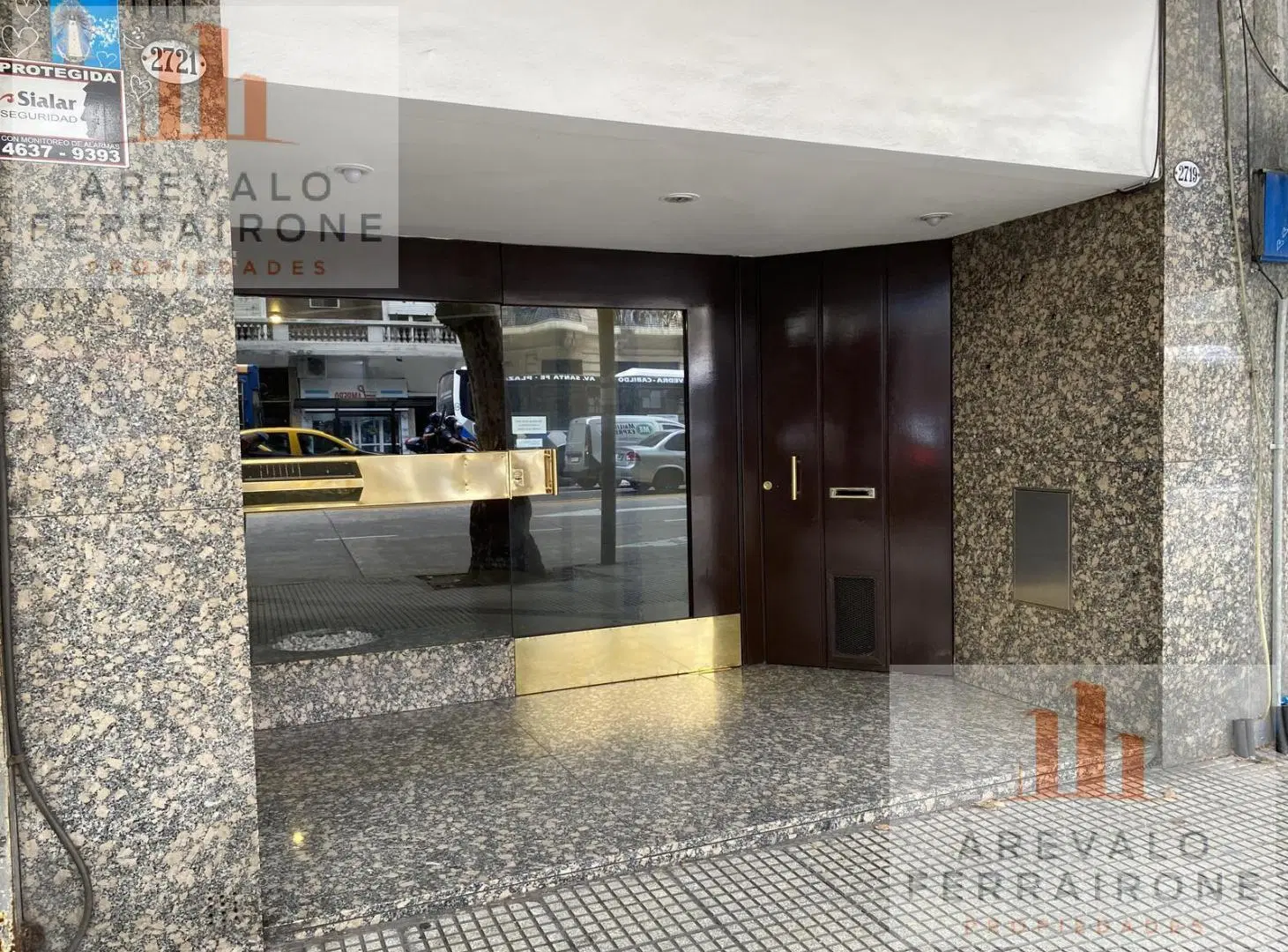 Departamento 3 Ambientes con Dependencia Patio con Sol Recoleta 1