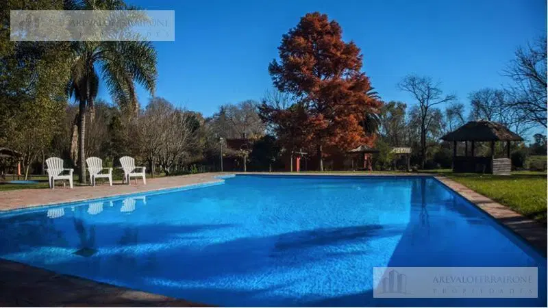 CASA EN CONDOMINIO DE CAMPO 1
