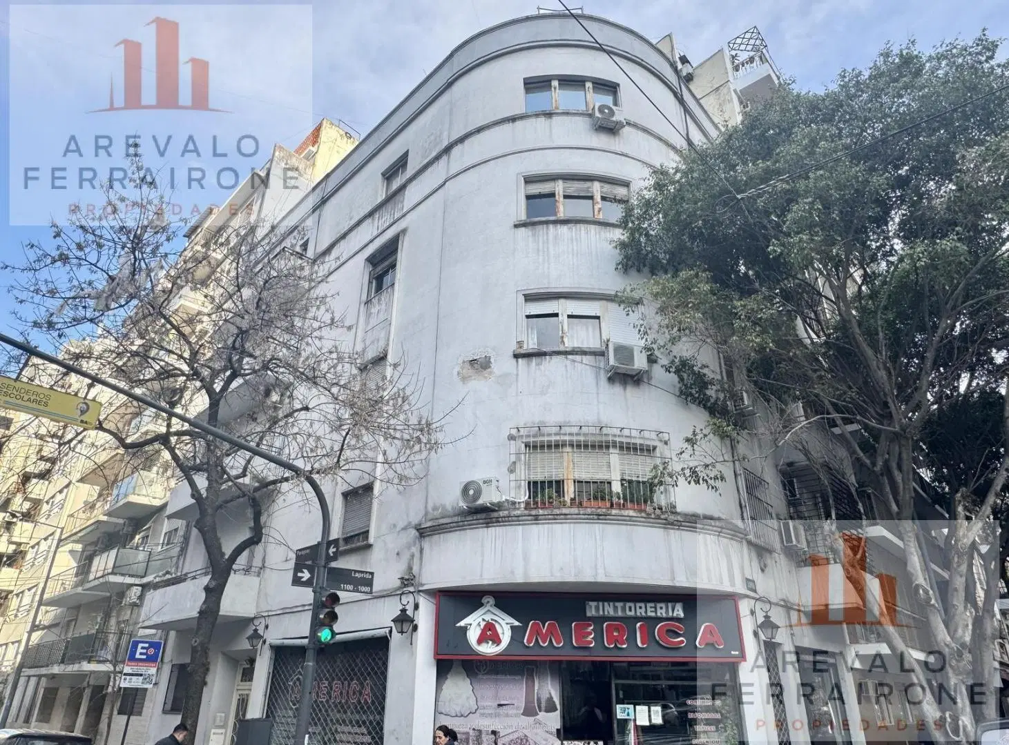 Semipiso de 3 Ambientes con Balcón al frente Barrio Norte 3