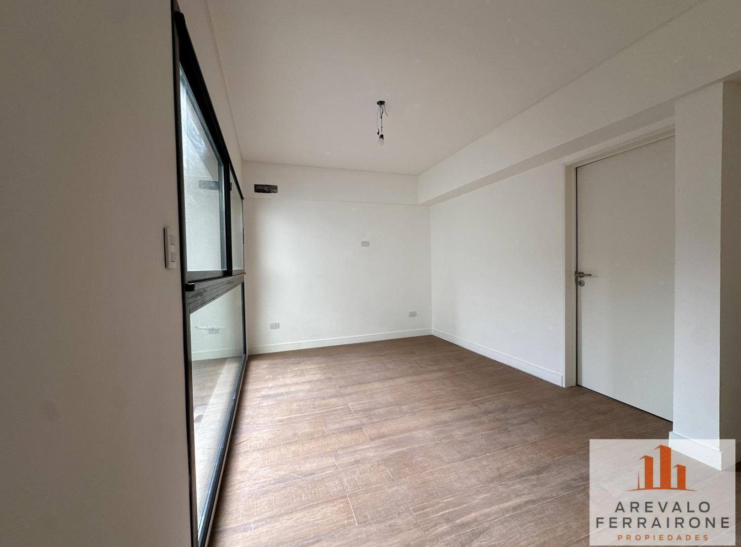 Foto de VENTA MONOAMBIENTE DIVISIBLE VILLA URQUIZA, imagen 3