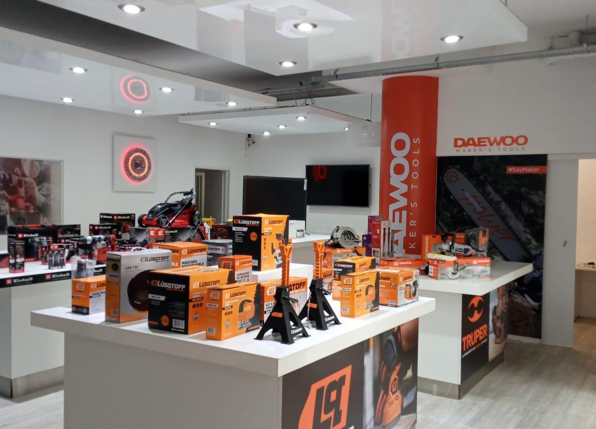 Local en Esquina en Forum Puerto Madero, 440 m² 5