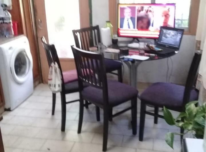 Casa en  Jose Artigas para RECICLAR!!!!! 3