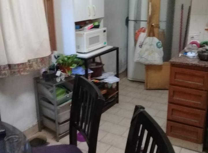 Casa en  Jose Artigas para RECICLAR!!!!! 4
