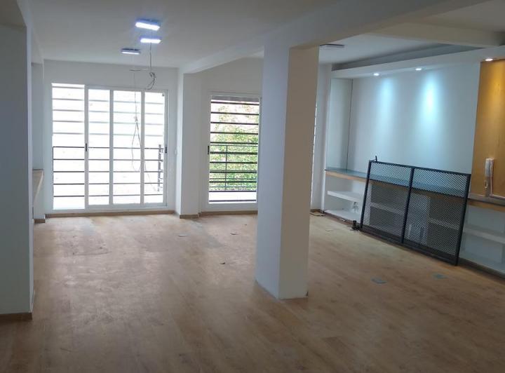 Oficina en  Billinghurst 1100 e/ Gorriti y J A Cabrera