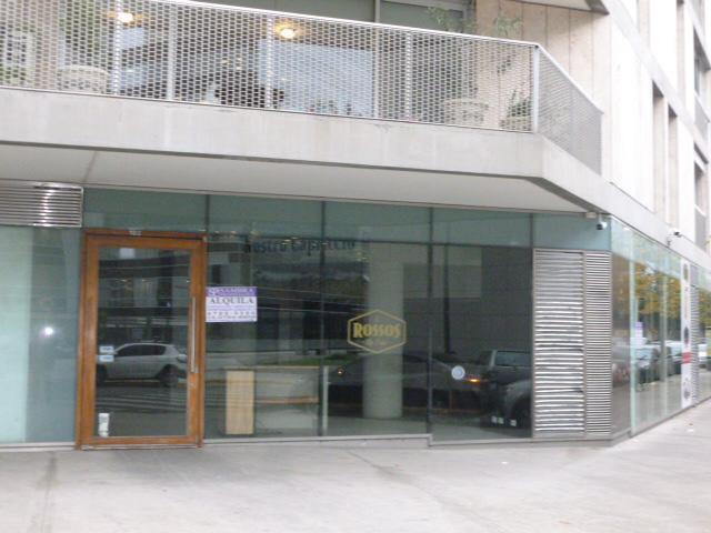 Oficina/Local en Esquina Premium! en Forum! Mariquita Sanchez de Thompson y Olga Cossentini 100 3