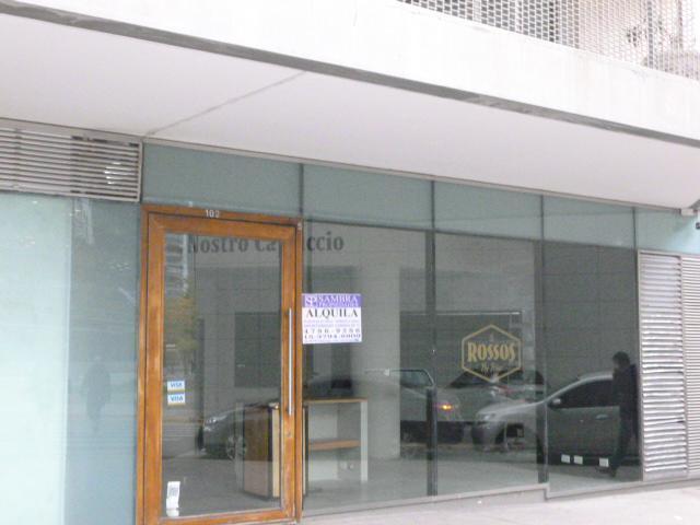 Oficina/Local en Esquina Premium! en Forum! Mariquita Sanchez de Thompson y Olga Cossentini 100 4