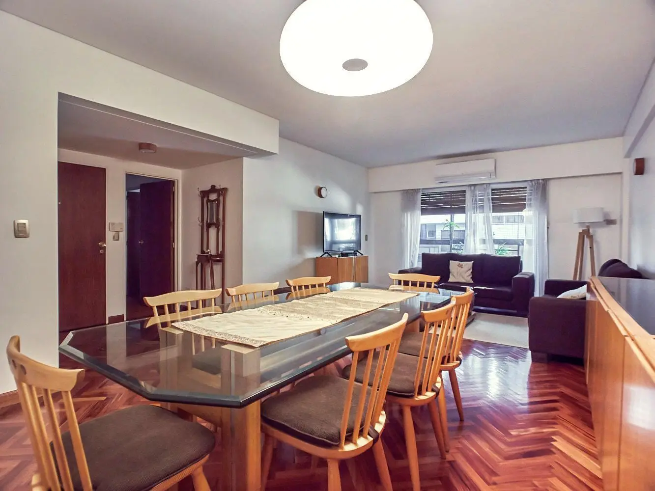 FREIRE 1583 – BELGRANO R. Piso de 149m2. 4 ambientes con Dependencia, Patio, Balcón y Cochera. 2