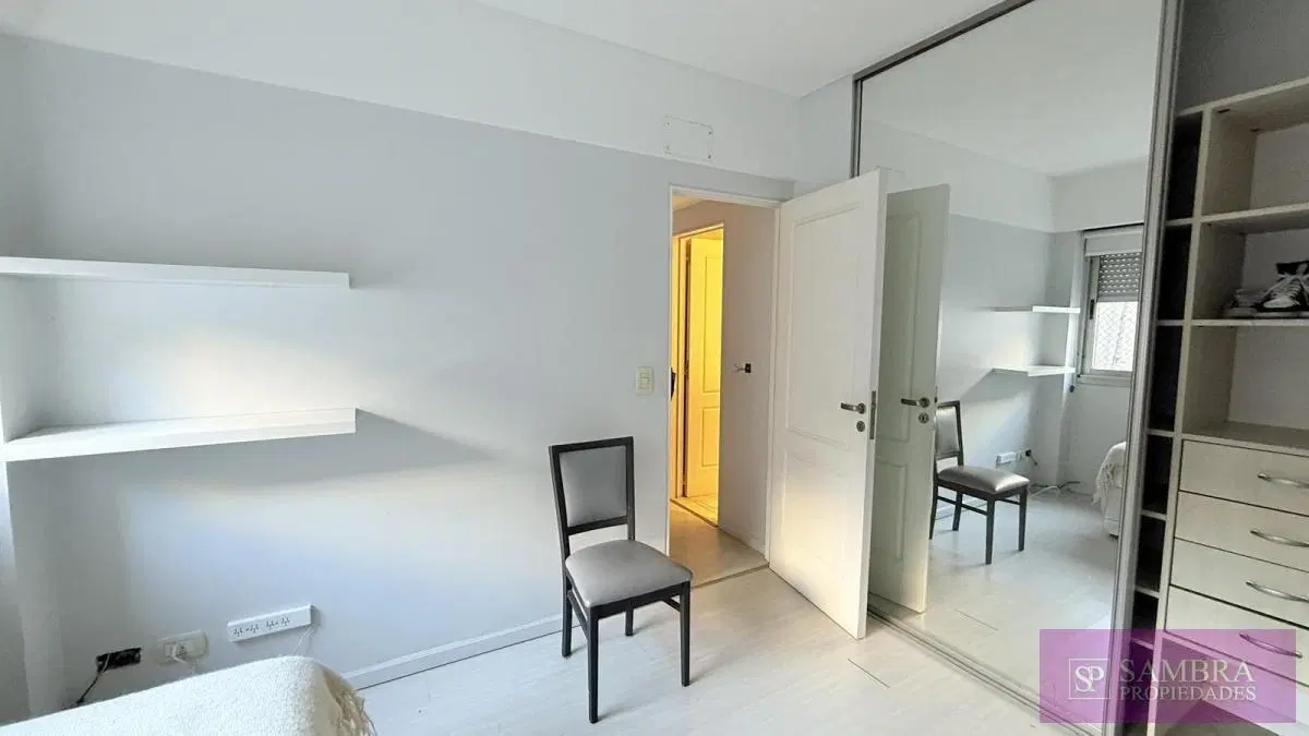 Departamento en Botanico 5