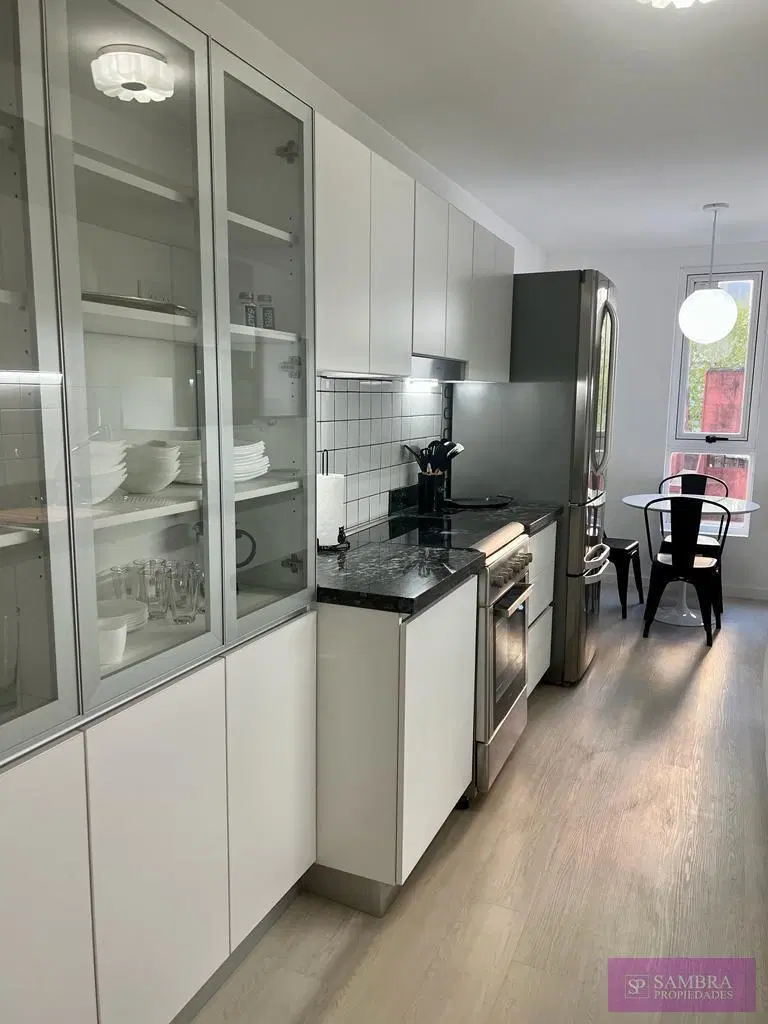 Departamento 3 Ambiientes en Suite. Amoblado con cochera, Full Amenities sobre Cervinio 4700. 4
