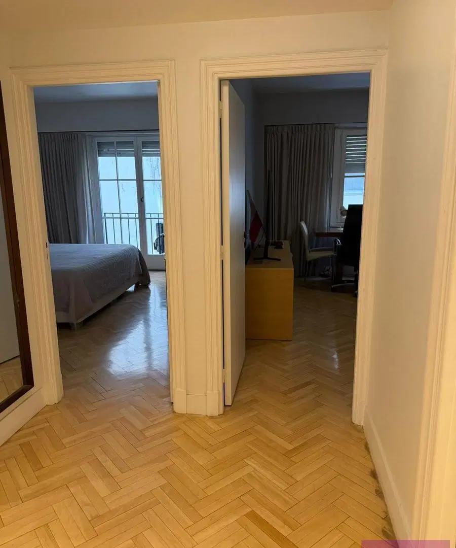 Departamento 3 ambientes 2 baños. 180m2 en Avenida Alvear y Callao. Valet parking y seguridad 24hs. 3