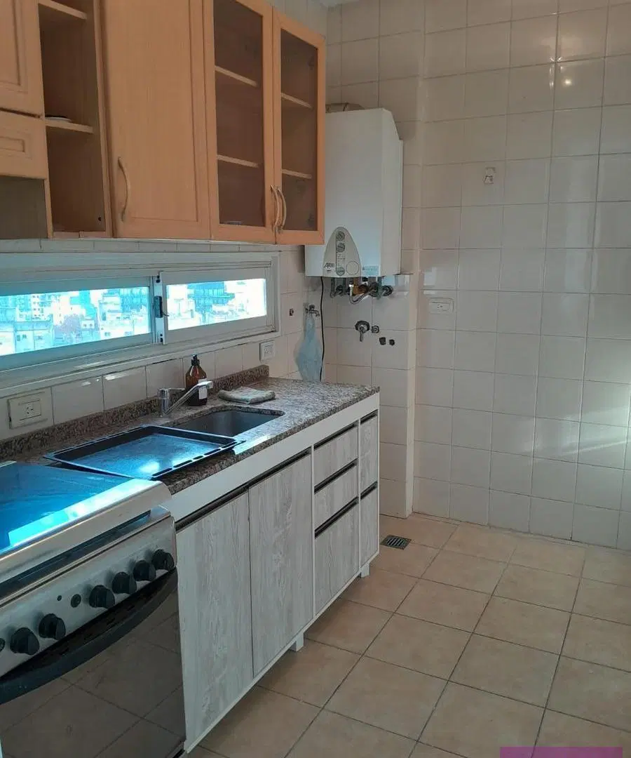 Departamento de 2 ambientes con cochera en alquiler en Caballito. Seguridad 24hs, Piscina, SUM. 8