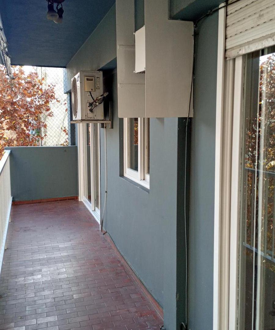 Foto de Departamento en Acuna de Figueroa y Cabrera, imagen 2