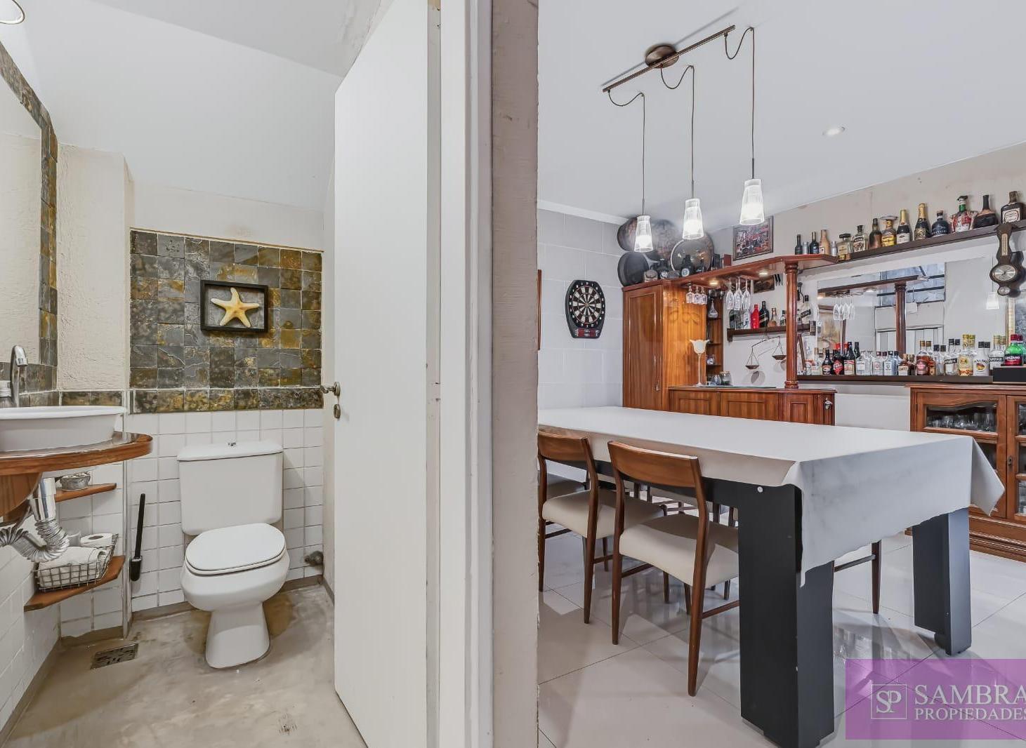 Foto de Espectacular PH tipo casa con cochera, pileta y un exclusivo loft en el, imagen 2