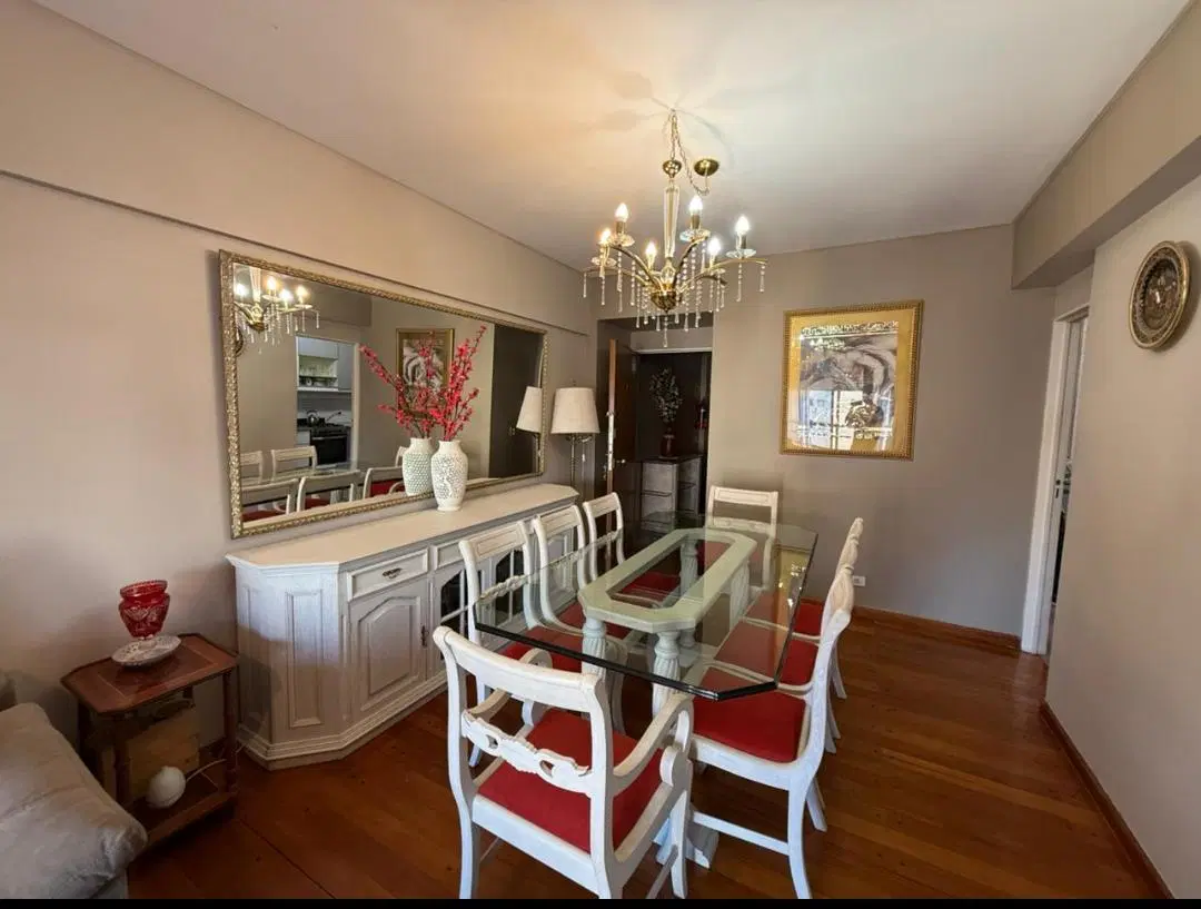 Departamento de 80 m² con 3 Dormitorios en venta en Almagro Norte con cochera fija 1