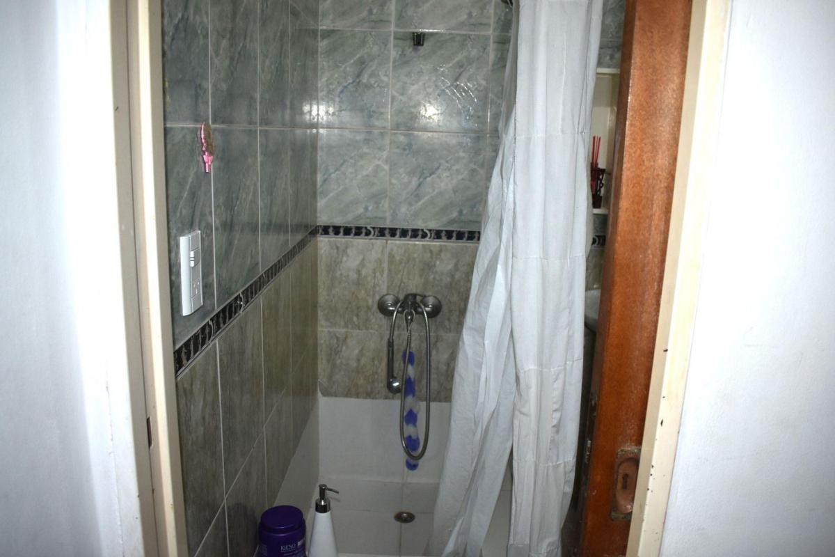 Venta Casa con 11 Departamentos, Nueva Pompeya 4