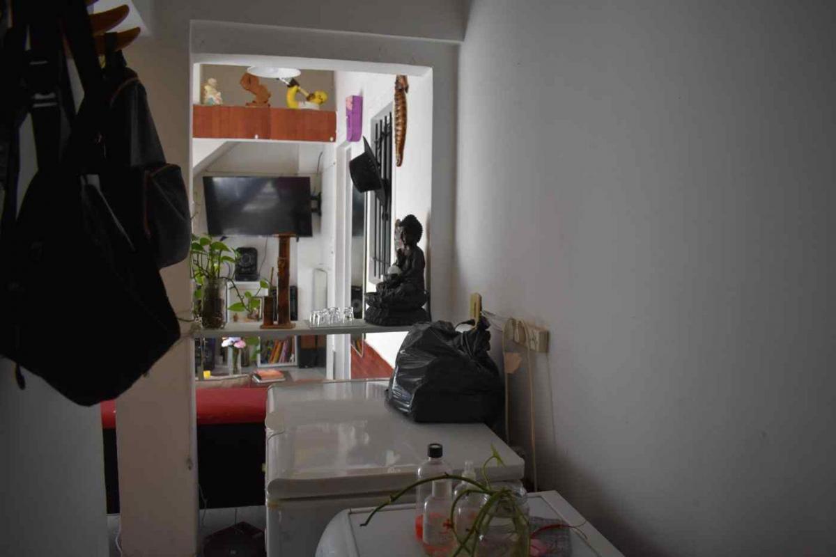 Venta Casa con 11 Departamentos, Nueva Pompeya 3