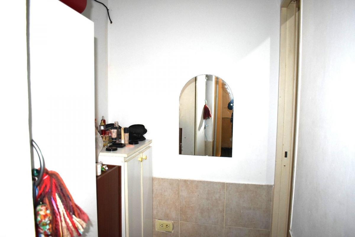 Venta Casa con 11 Departamentos, Nueva Pompeya 5