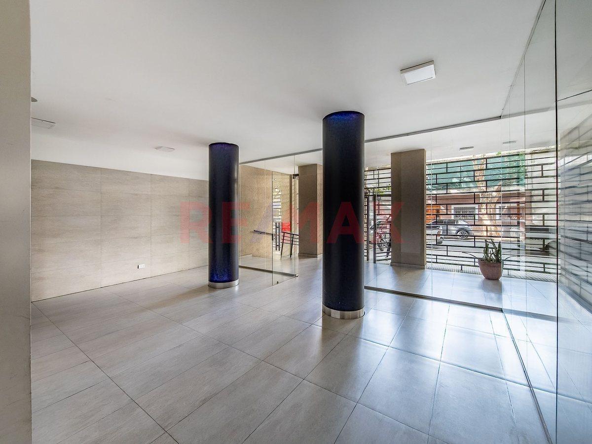 Venta 3 Ambientes con Balcón Villa Luro 2