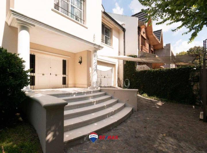 Vende casa 4dorm quincho pileta 852m Vicente Lopez 4