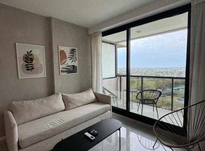 DEPTO 2 AMB. EN ALQUILER  BRICKELL ROAD TIGRE COCH 3