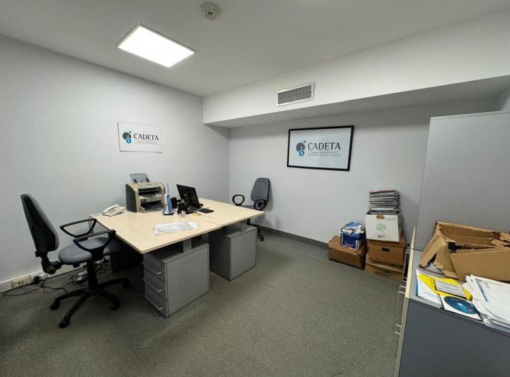 ALQUILER OFICINAS ALMAGRO COCHERAS AUDITORIO 4