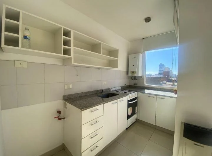 DEPARTAMENTO ALQUILER 1 AMB. BALCON FRENTE  PILETA 5