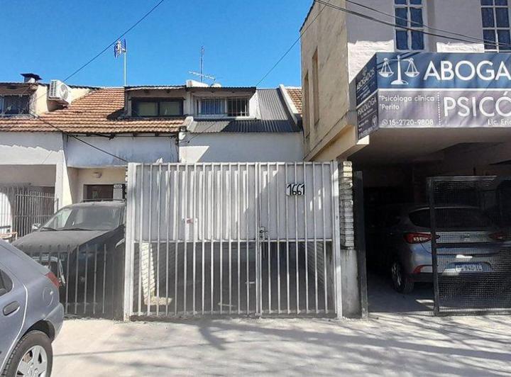 ALQUILER CASA TIPO DUPLEX 2 DORMITORIOS PATIO 1
