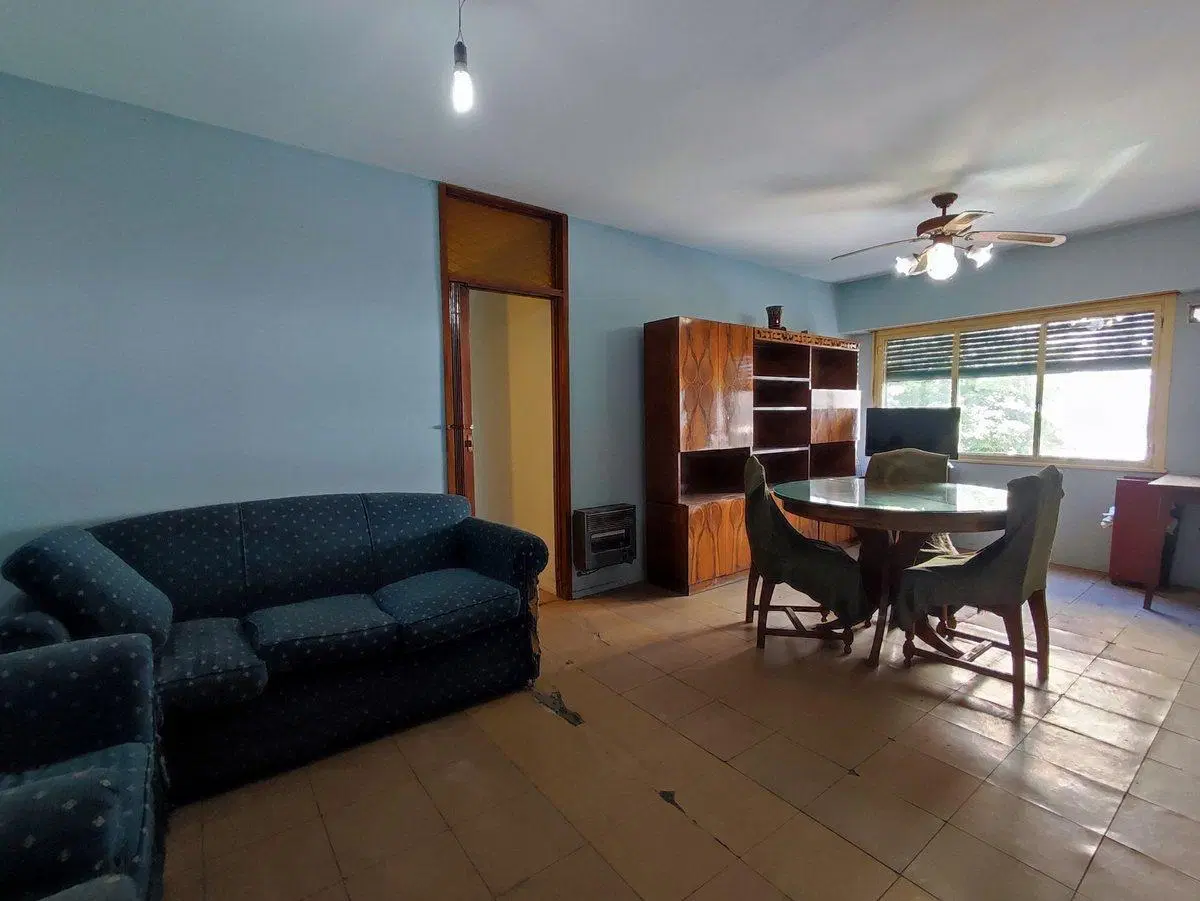 DEPARTAMENTO 4 AMBIENTES EN VENTA EN BANFIELD 5