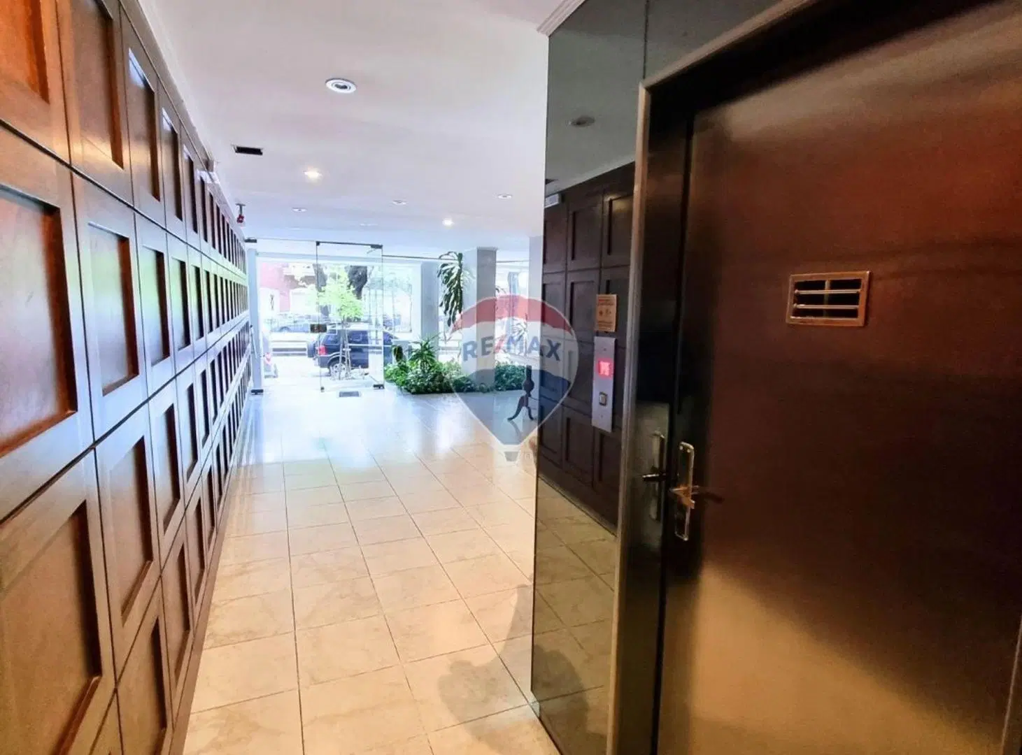 Departamento Venta 4 amb. Las Cañitas Semipiso 5