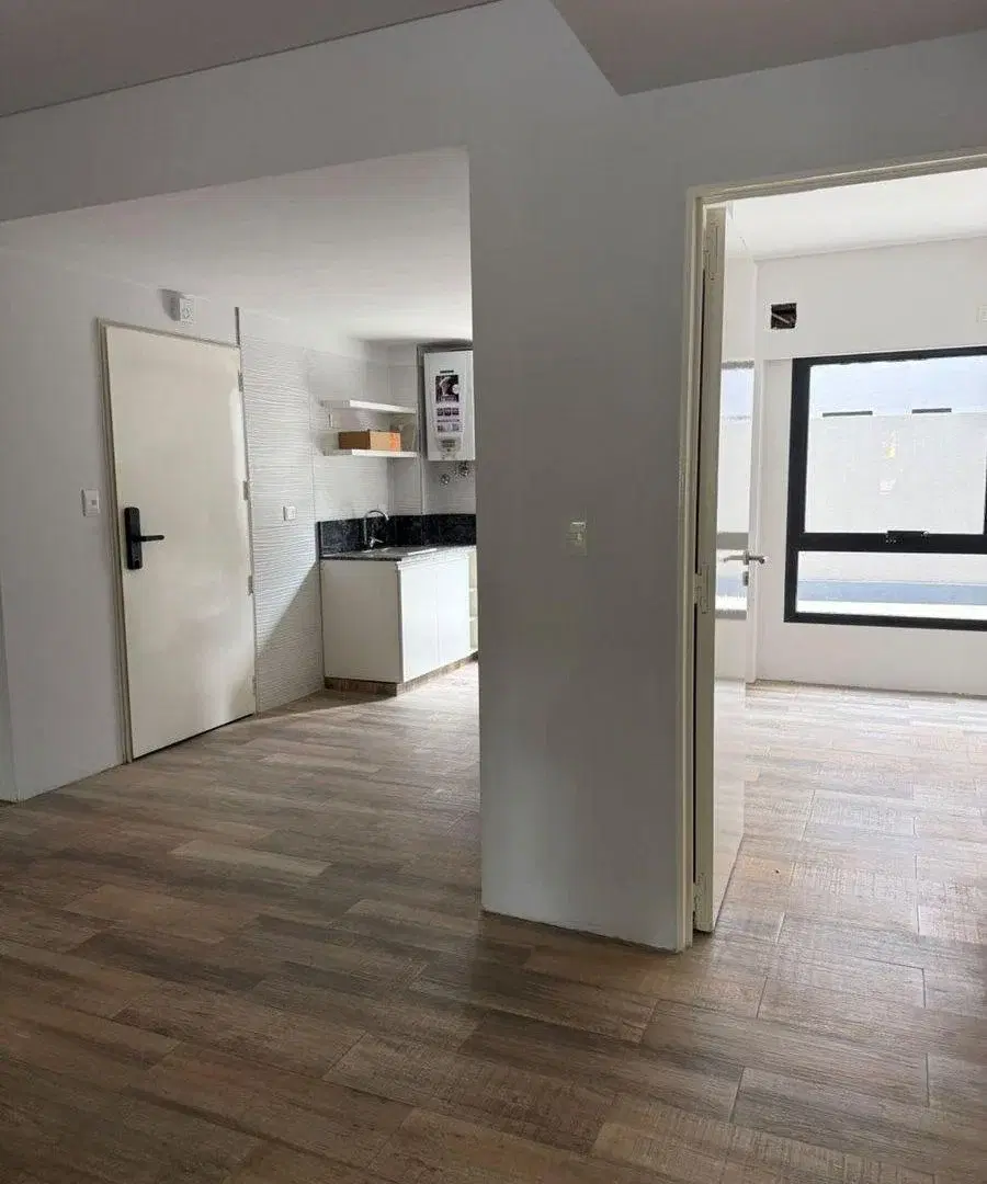 DEPARTAMENTO 3 AMBIENTES CON  PATIO Y BALCON 3