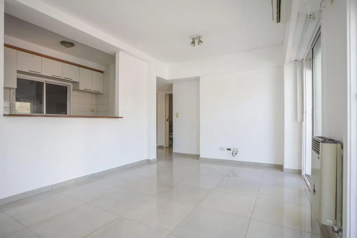 VENTA 2 AMB LUMINOSO CON BALCÓN EN CABALLITO SUR 5