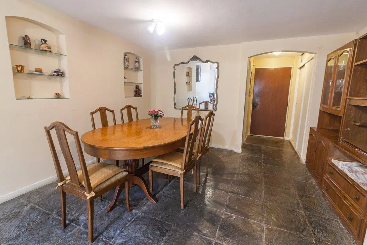 VENTA DPTO EN PB 4 AMB EN ACASSUSO- 2 PATIOS+ COCH 5