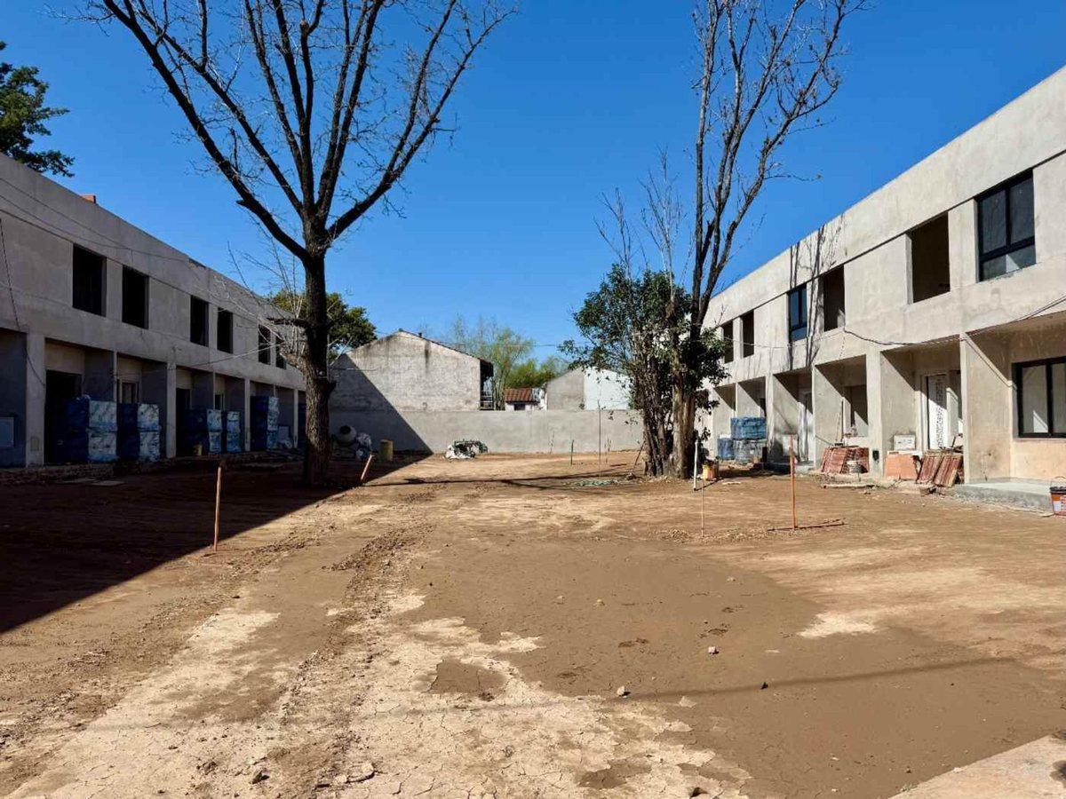 DUPLEX 3 ambientes parque cochera San Miguel