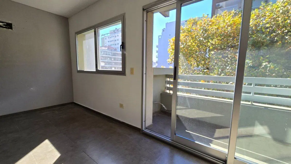Departamento 2 ambientes balcón Parrilla lavadero 2
